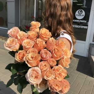 букет из 25 роз Гомель