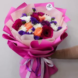 Яркий букет для подруги просто так купить в Гомеле | Fizalis.by