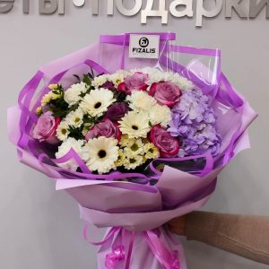 Букет 30 из гортензии герберы роз и хризантем купить в Гомеле | Fizalis.by