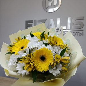 Букет 5 с герберами хризантемами и альстромерией купить в Гомеле | Fizalis.by