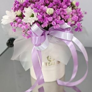 Букет 6 в шляпной коробке на флорагубке купить в Гомеле | Долго стоит | Fizalis.by