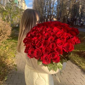 Букет 8 из 51 розы Эквадор купить в Гомеле | Fizalis.by