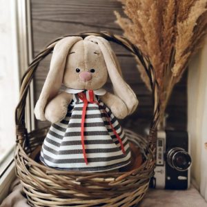 Зайка Ми в платье